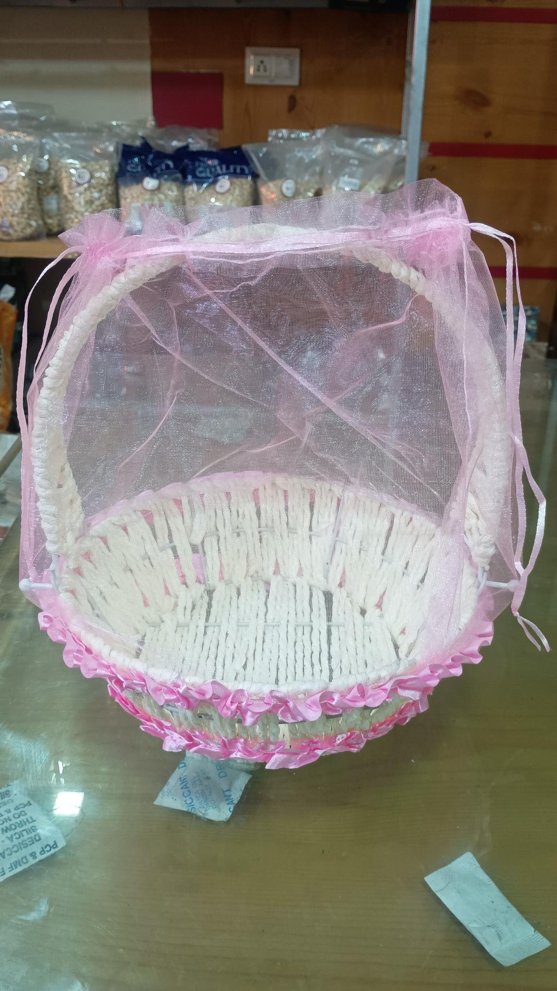 ROUND BASKET